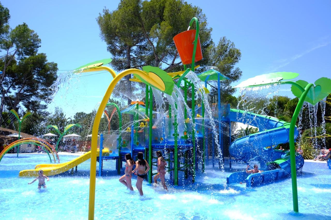 Playa Montroig Camping Resort Dış mekan fotoğraf